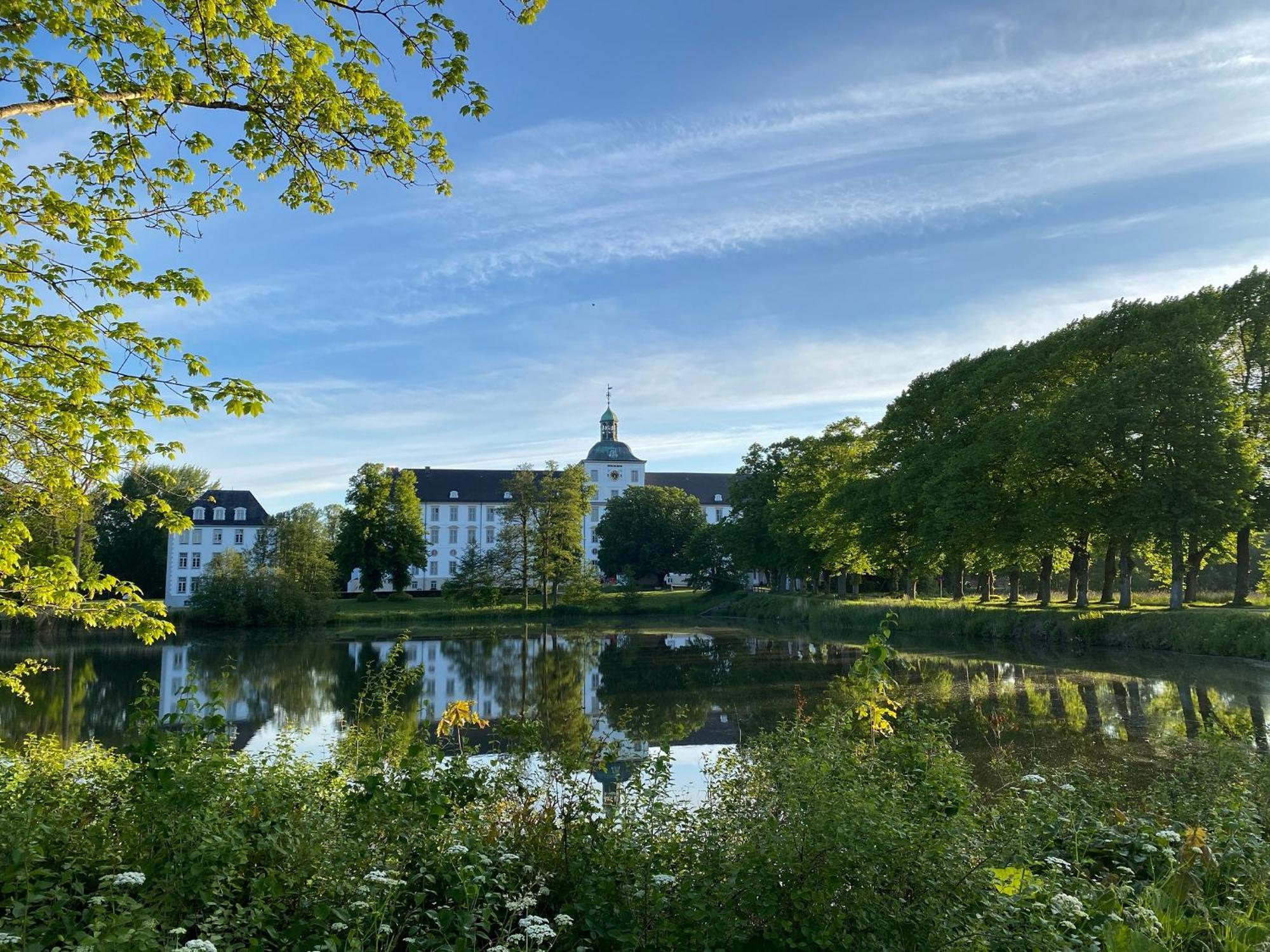 Nordic Home Schleswig Exterior foto
